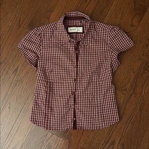 Hollister Maroon Checkered Short-Sleeve Shirt
